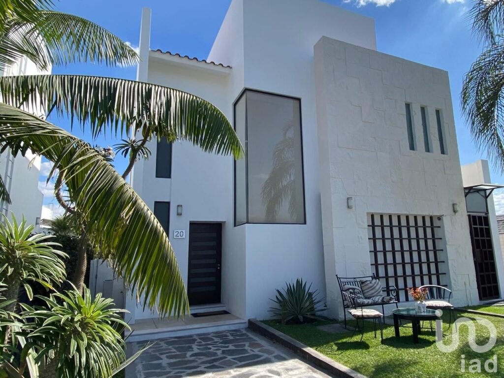 Se vende casa  en Paraiso Country Club  Cluster 9