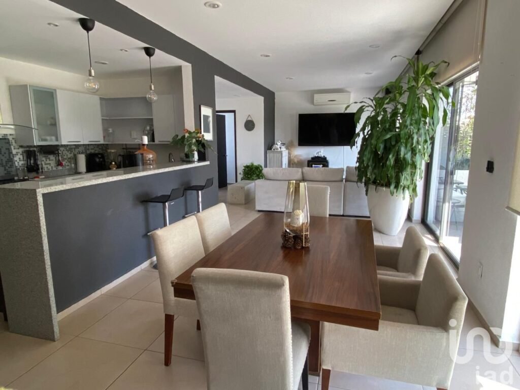 Se vende casa  en Paraiso Country Club  Cluster 9