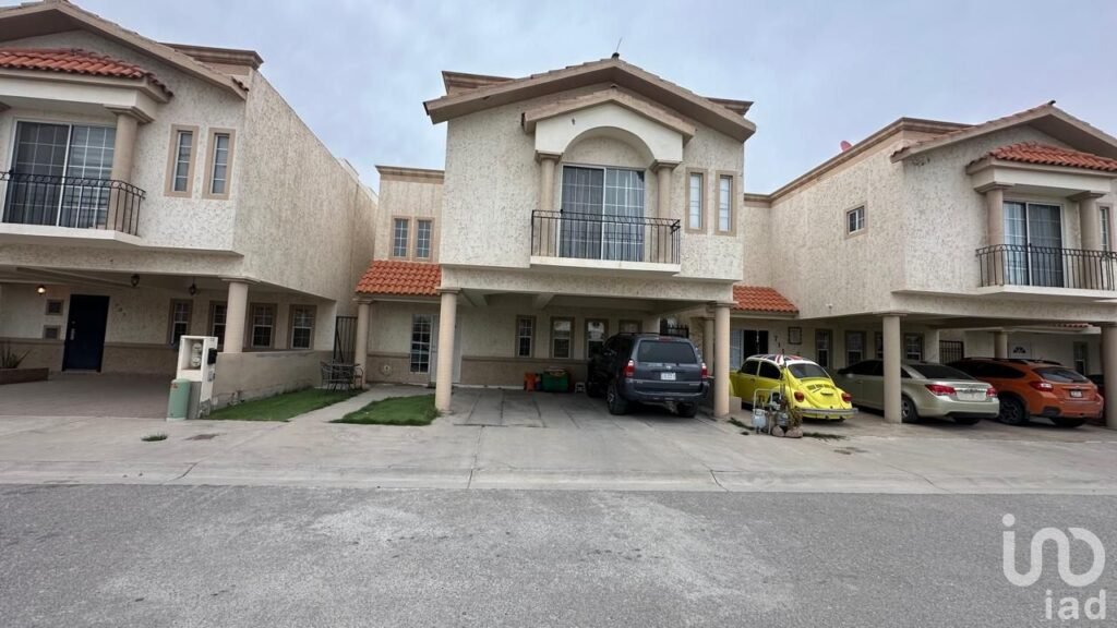 Casa en Venta Fracc. Canto de Murano en Cd. Juarez Chih.