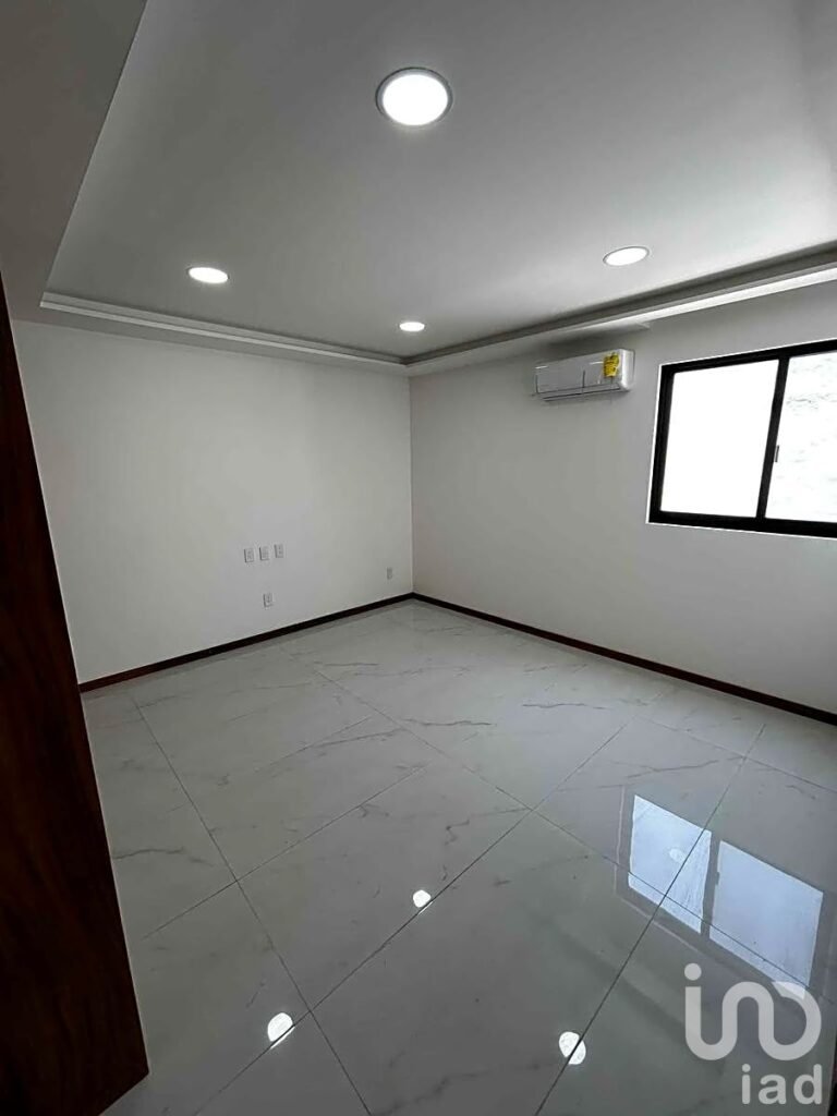 Casa en Venta en Fraccionamiento, en Ramal de la Tijera Tlajomulco de Zúñiga Guadalajara Jalisco