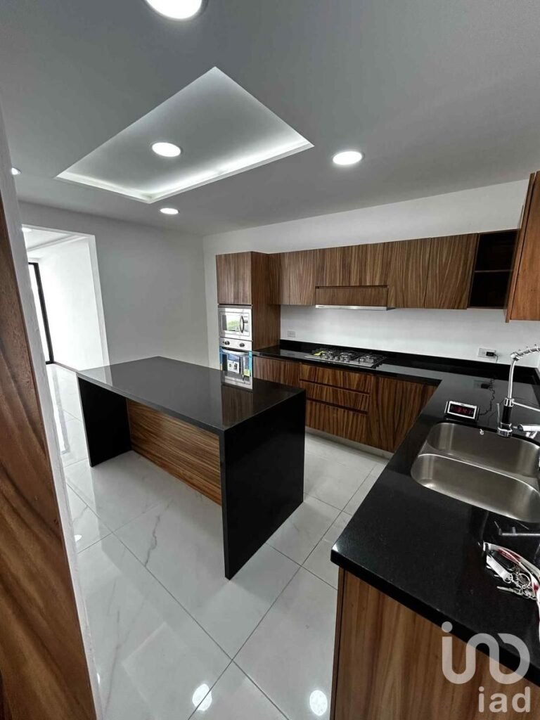 Casa en Venta en Fraccionamiento, en Ramal de la Tijera Tlajomulco de Zúñiga Guadalajara Jalisco