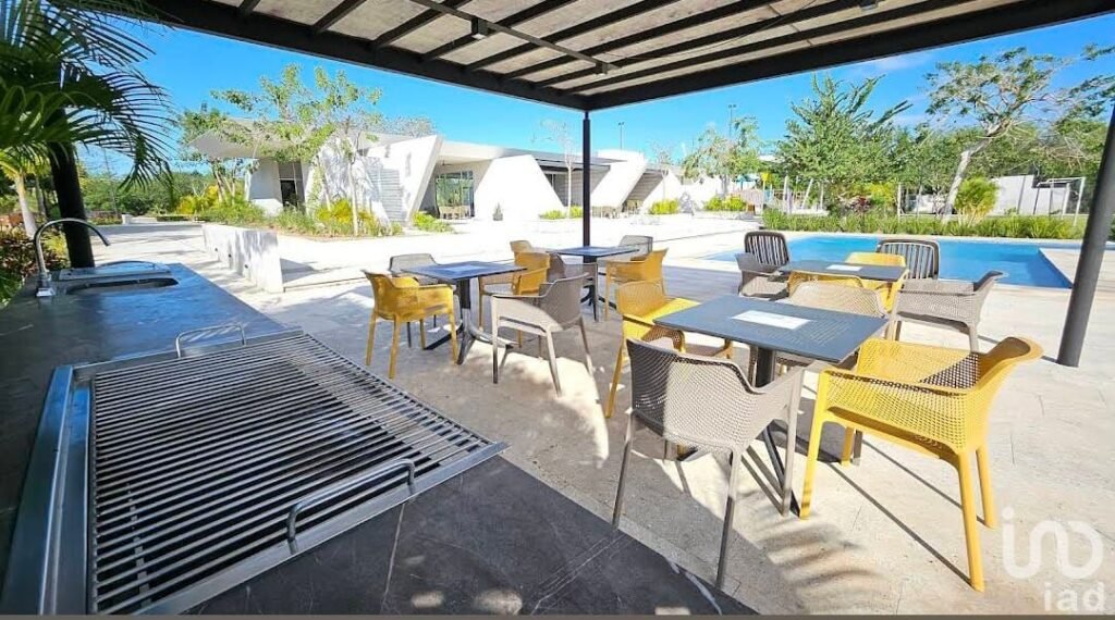 TERRENO EN BLANCA RESIDENCIAL MERIDA YUCATAN