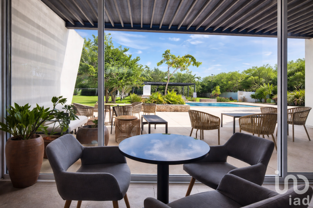 TERRENO EN BLANCA RESIDENCIAL MERIDA YUCATAN