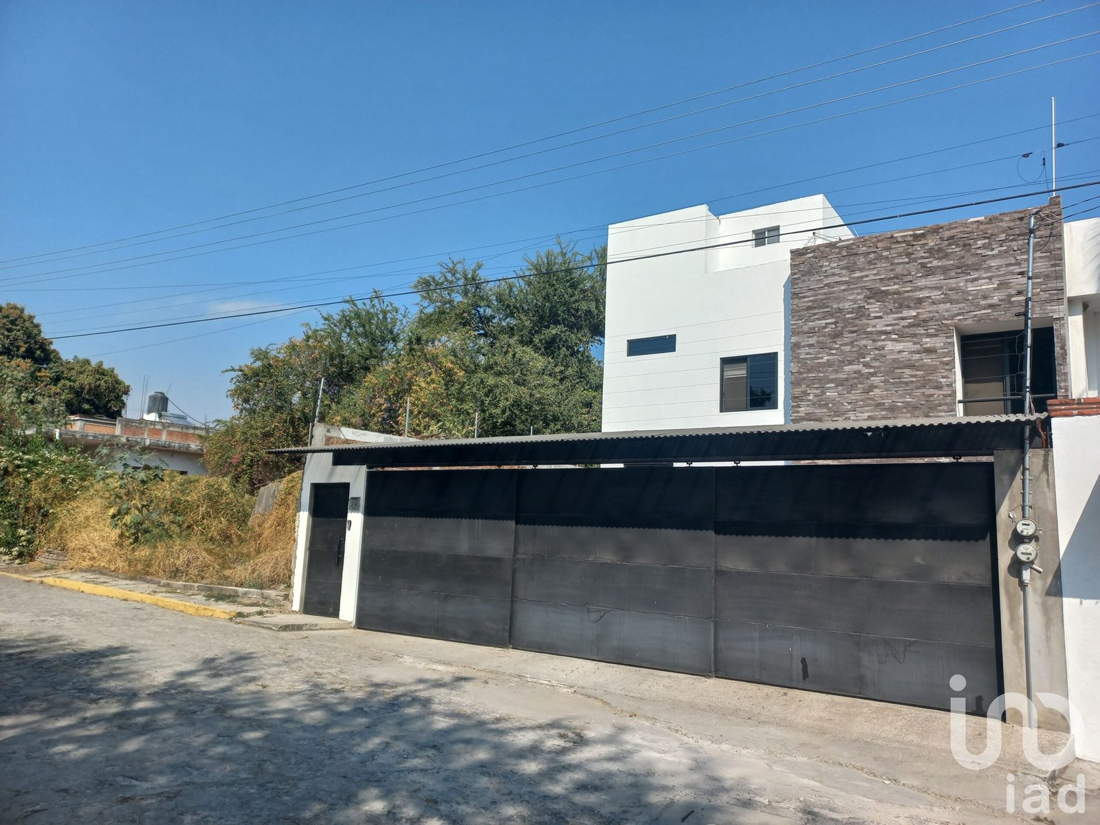 Venta de casa en Fracc. RÃo Apatlaco 2da sección. En el corazón comercial de Temixco, Morelos. Venta de casa en Fracc. RÃo Apatlaco 2da sección. En el corazón comercial de Temixco, Morelos.