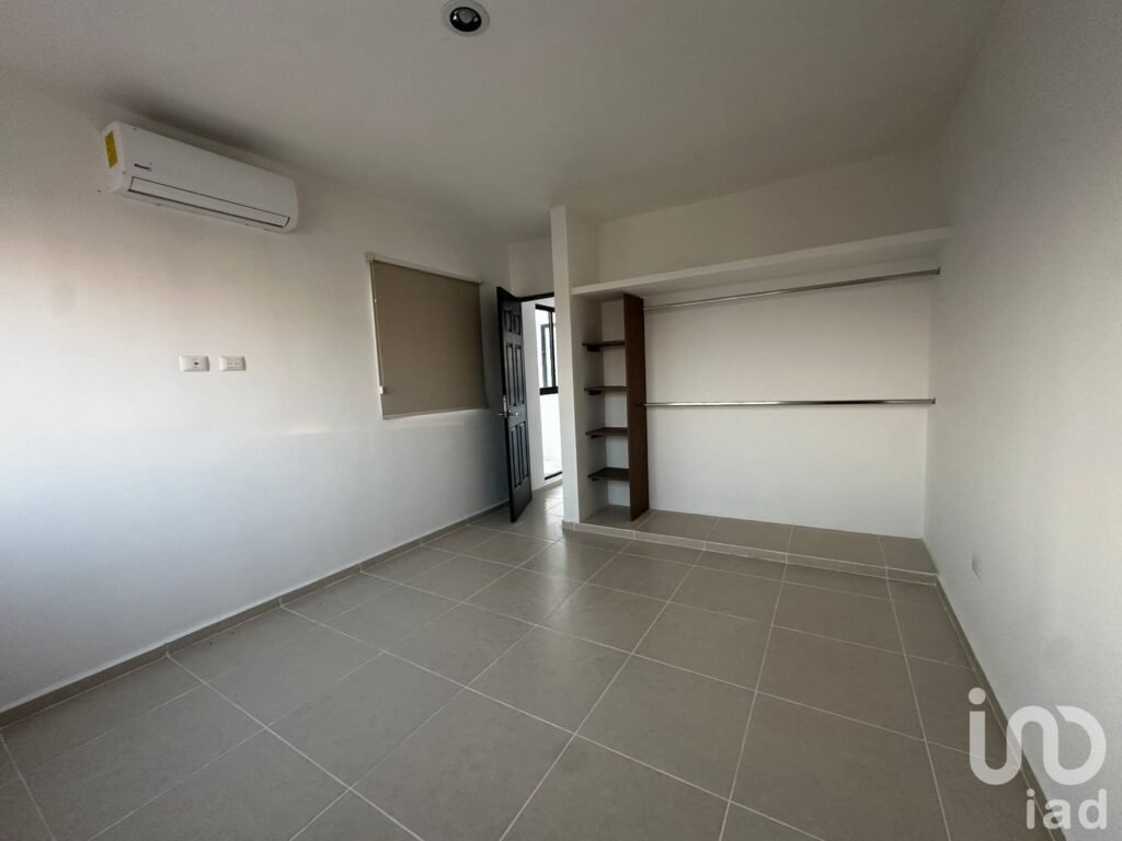 AMPLIA CASA EN RENTA EN DZYTIA, MERIDA