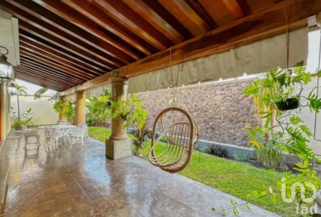 SE VENDE RESIDENCIAL EN ZONA DORADA DE LA CIUDAD DE COLIMA, MEXICO