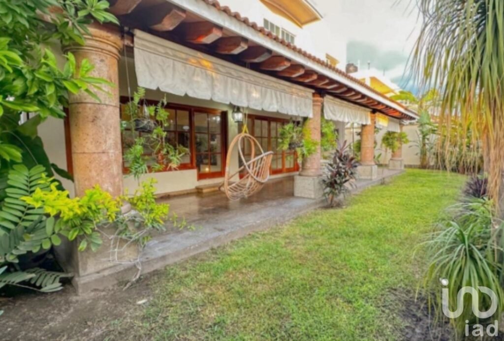 SE VENDE RESIDENCIAL EN ZONA DORADA DE LA CIUDAD DE COLIMA, MEXICO