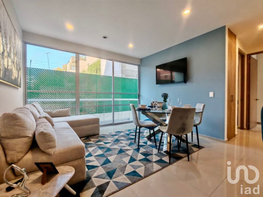 Departamento en Venta, 2 recamaras y balcón en Col. Escandón