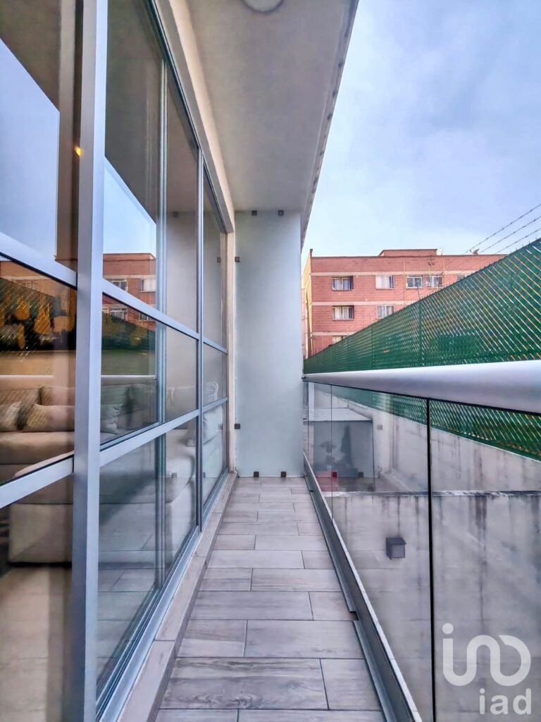 Departamento en Venta, 2 recamaras y balcón en Col. Escandón