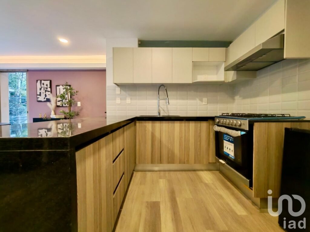 Departamento en Venta, 2 Recamaras con Terraza en Col. Acacias