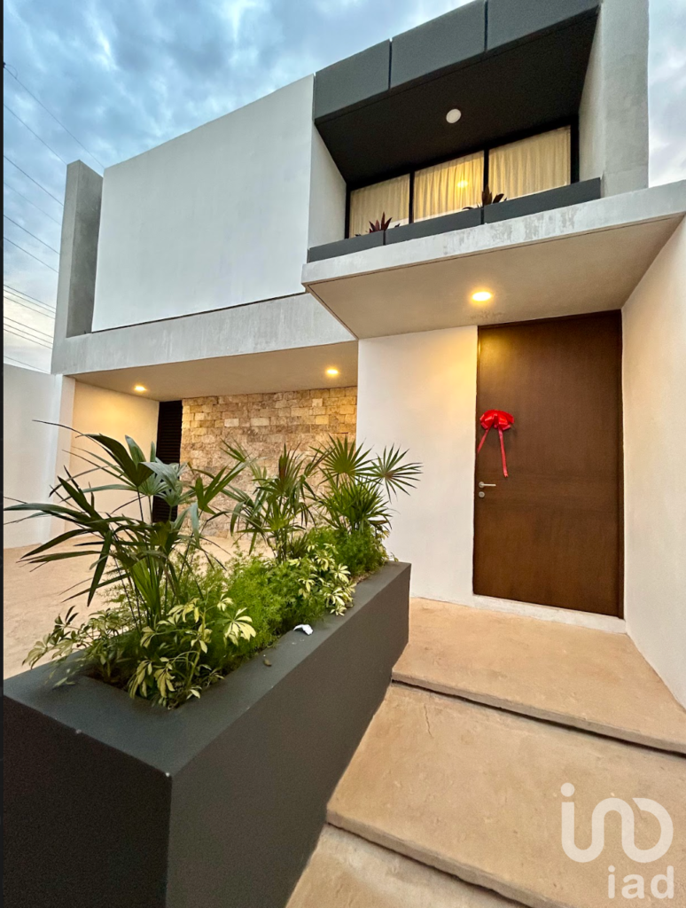 CASA EN VENTA EN GRAN SAN PEDRO CHOLUL MERIDA YUCATAN