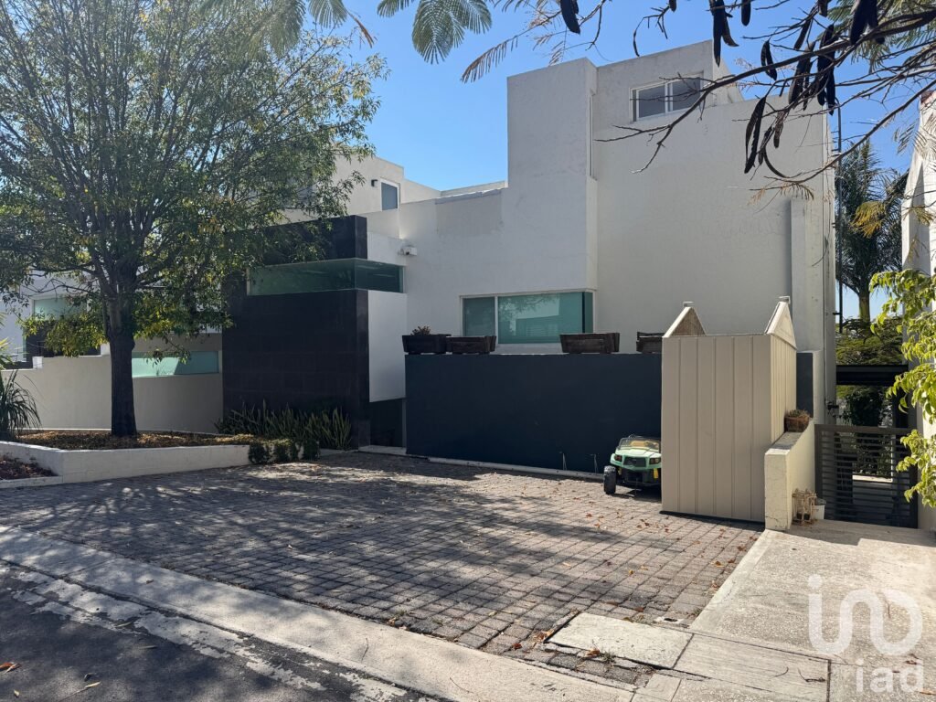 Casa en venta Mision Conca, Fray Junipero Serra