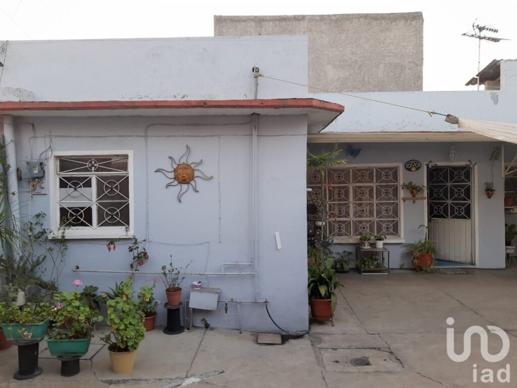 CASA EN VENTA EN IZTAPALAPA
