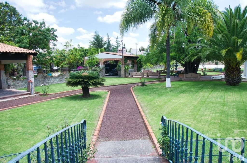 O por oportunidad única en tequisquiapan casa amplia y lista para habitar