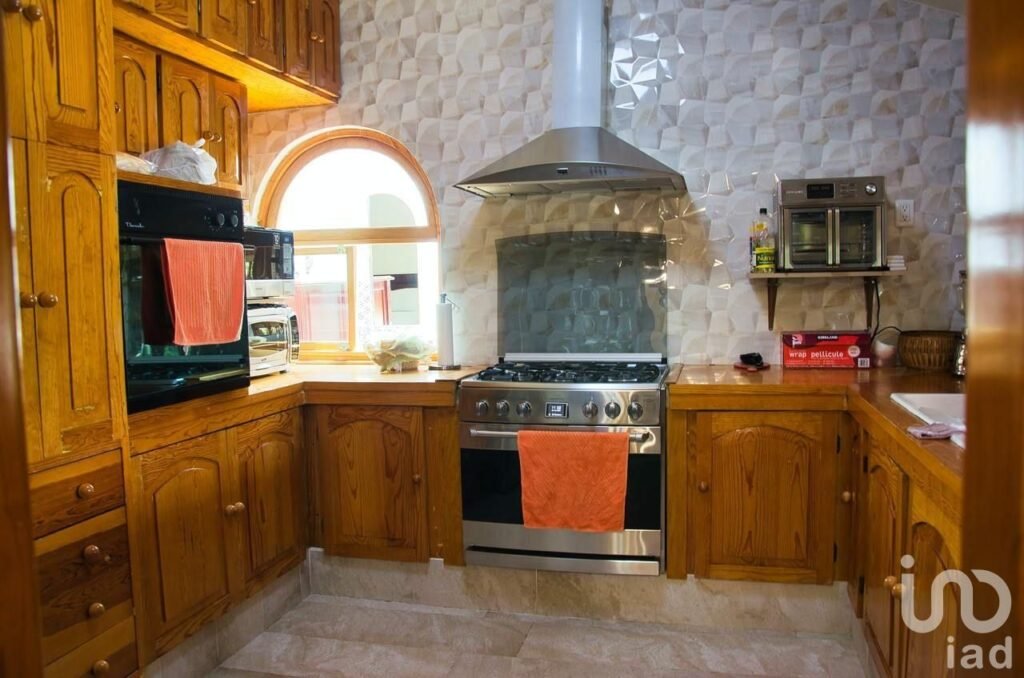 O por oportunidad única en tequisquiapan casa amplia y lista para habitar