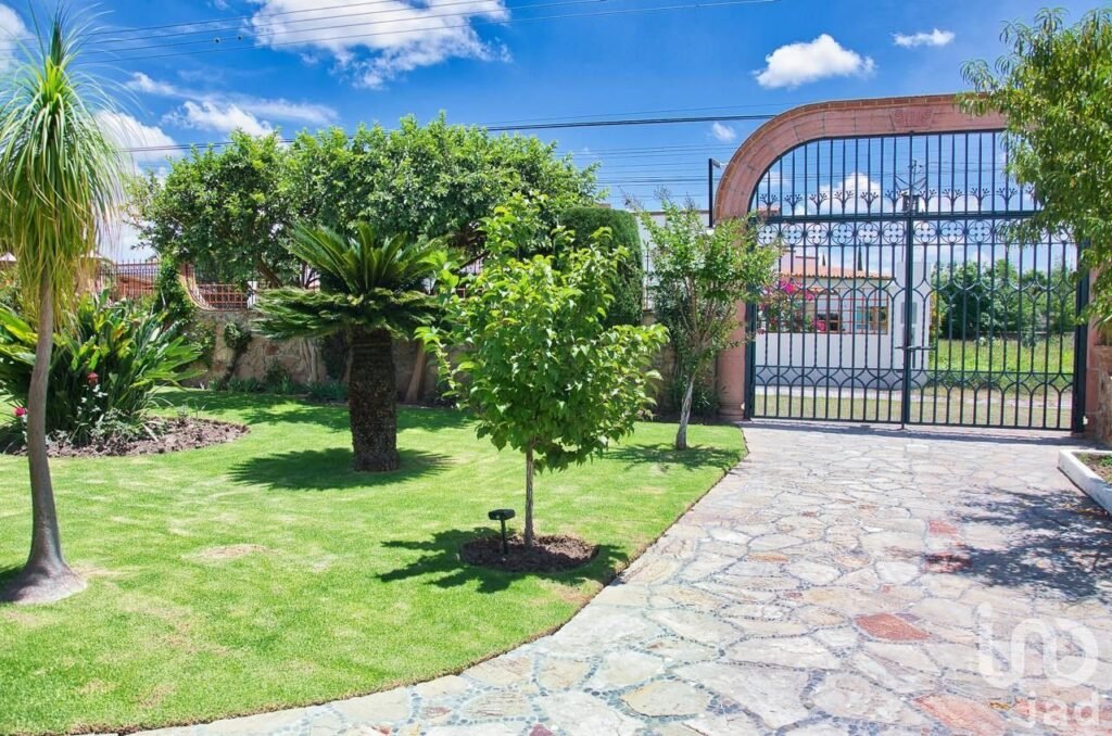 O por oportunidad única en tequisquiapan casa amplia y lista para habitar