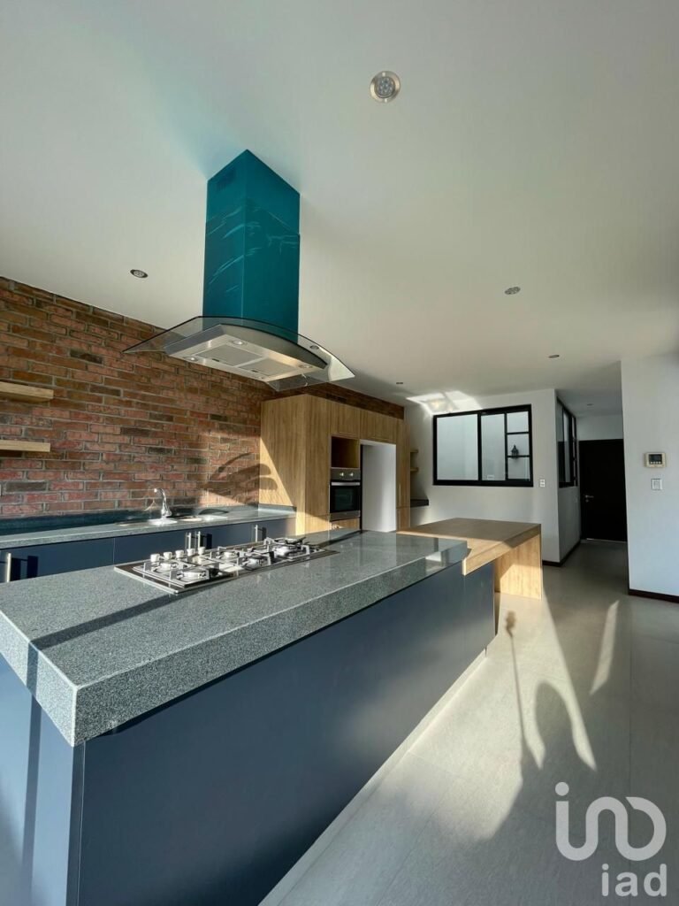 CASA EN LA GRAN RESERVA LOMAS DE ANGELOPOLIS