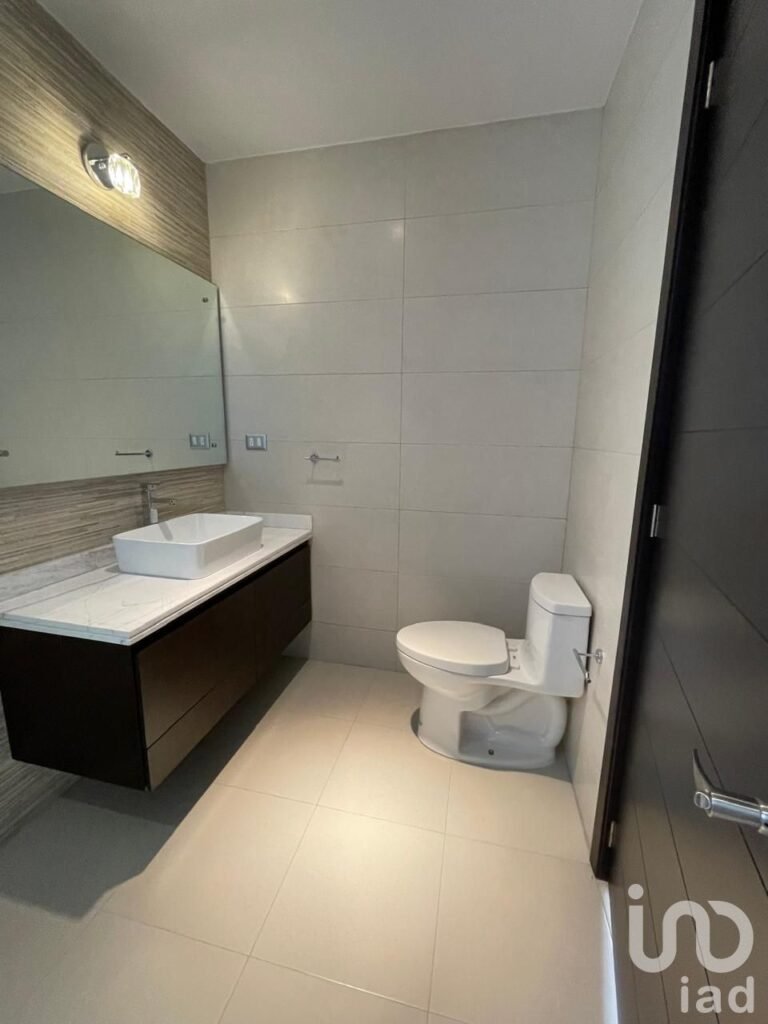 CASA EN LA GRAN RESERVA LOMAS DE ANGELOPOLIS