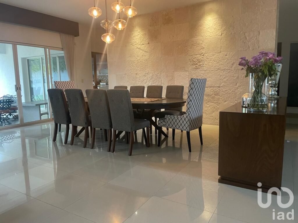 CASA RESIDENCIAL EN VENTA  EN LA HERRADURA AL NORTE DE AGUASCALIENTES
