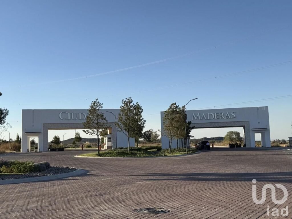 Terreno Habitacional en Venta Ciudad Maderas Corregidora – Oliva, 198 m², Entrega Inmediata