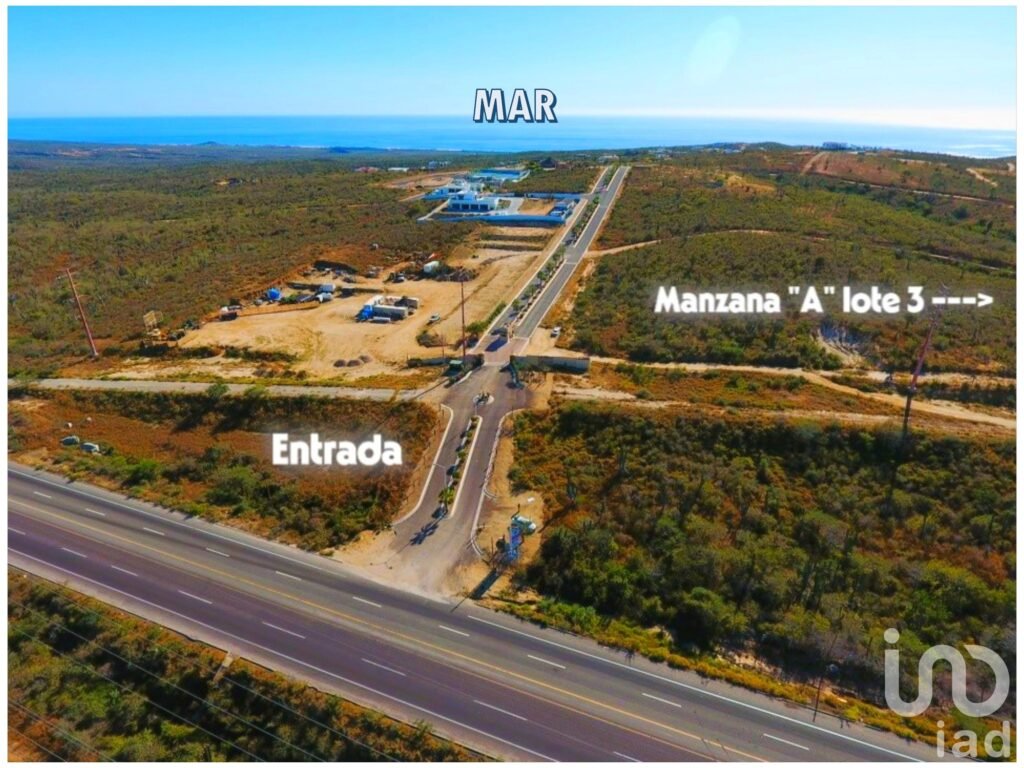 Se vende terreno sobre la carretera y a 2.5 km de la playa en Cabo San Lucas - 2331462 terreno en venta se vende terreno sobre la carretera y a 25 km de la playa en cabo san lucas 289739