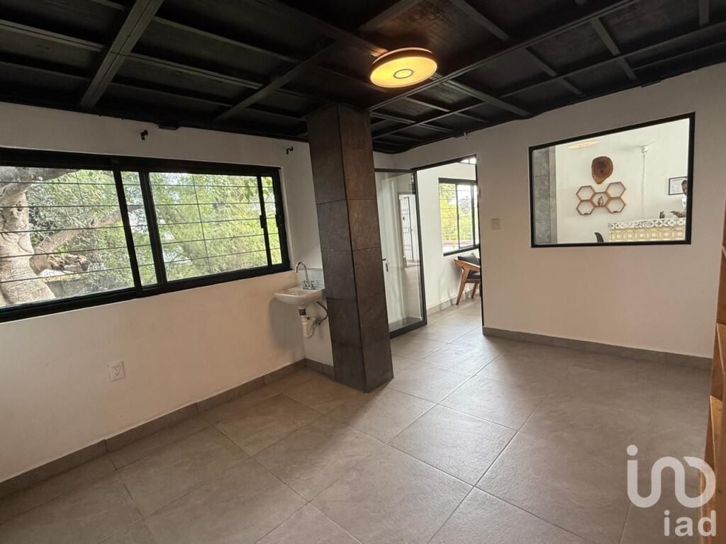 LOCAL COMERCIAL EN RENTA EN TERAN