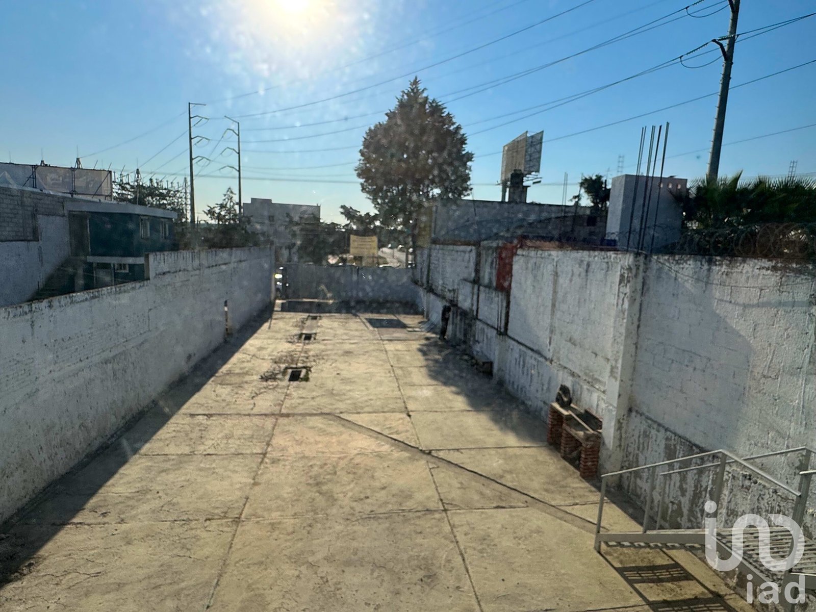 Terreno y oficinas en 11 sur    en Puebla cerca de Plaza centro sur