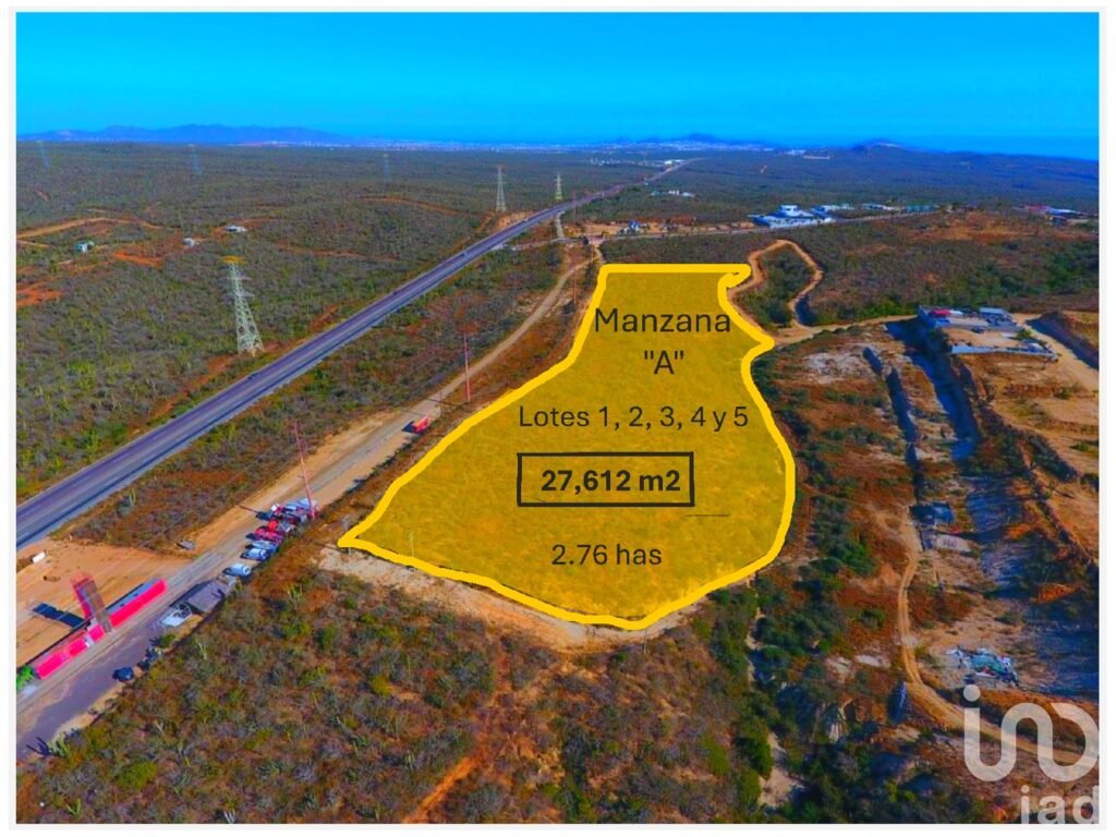 Se vende terreno extenso 2.76 has. en fraccionamiento y sobre la carretera en Cabo San Lucas