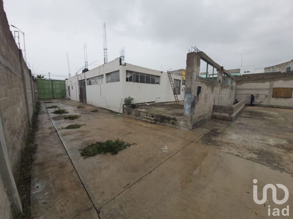 LOCAL COMERCIAL EN VENTA EN BLVD. EVERARDO MARQUEZ, PACHUCA DE SOTO, HIDALGO