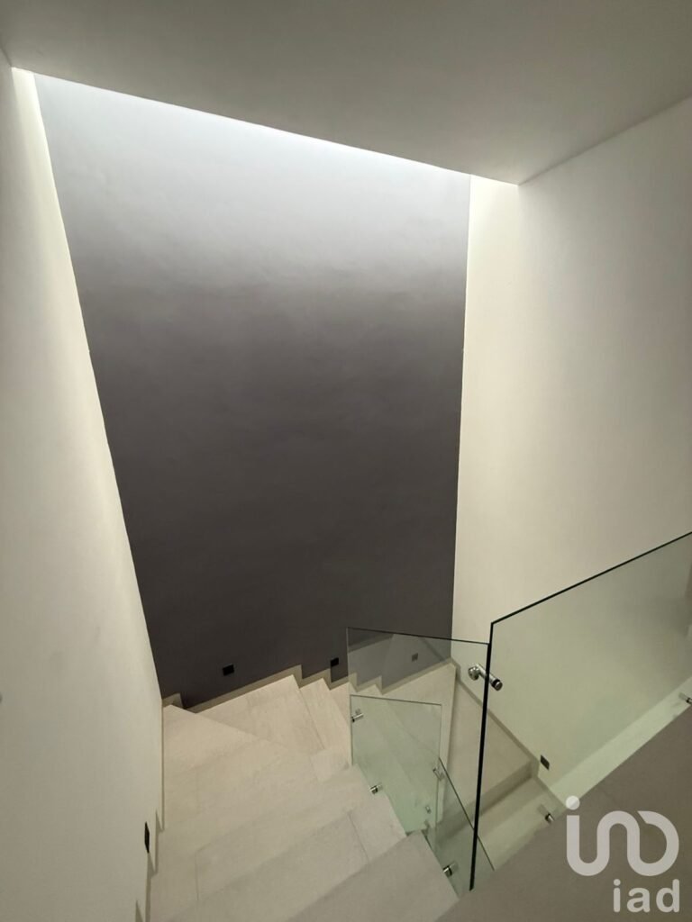 VENTA DE CASA EN RESIDENCIAL EN BRISA VIA CUMBRES, CANCUN