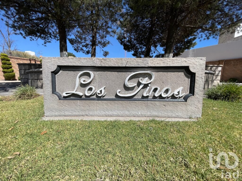 Terreno en Venta Residencial Los Pinos, Lote Premium con Plusvalía - 2331941 terreno en venta terreno en venta residencial los pinos lote premium con plusvalia 289813