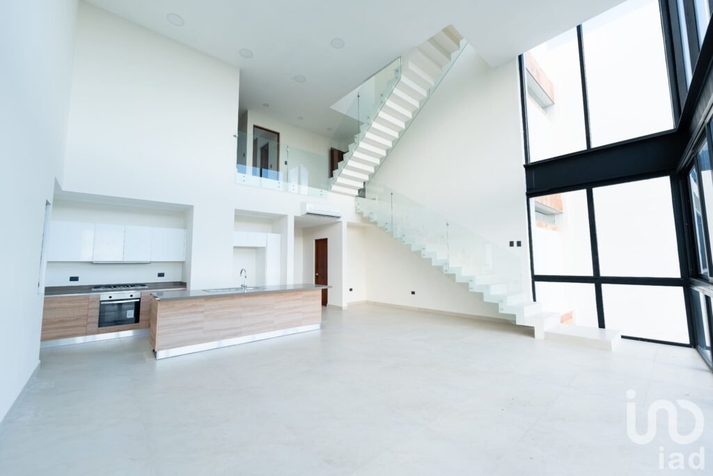 DEPARTAMENTO PENTHOUSE EN VENTA CERCA AV HUAYACÁN