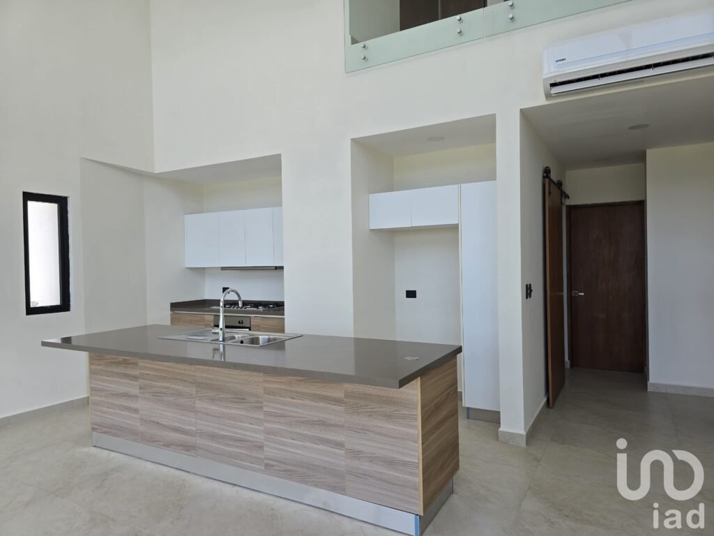 DEPARTAMENTO PENTHOUSE EN VENTA CERCA AV HUAYACÁN