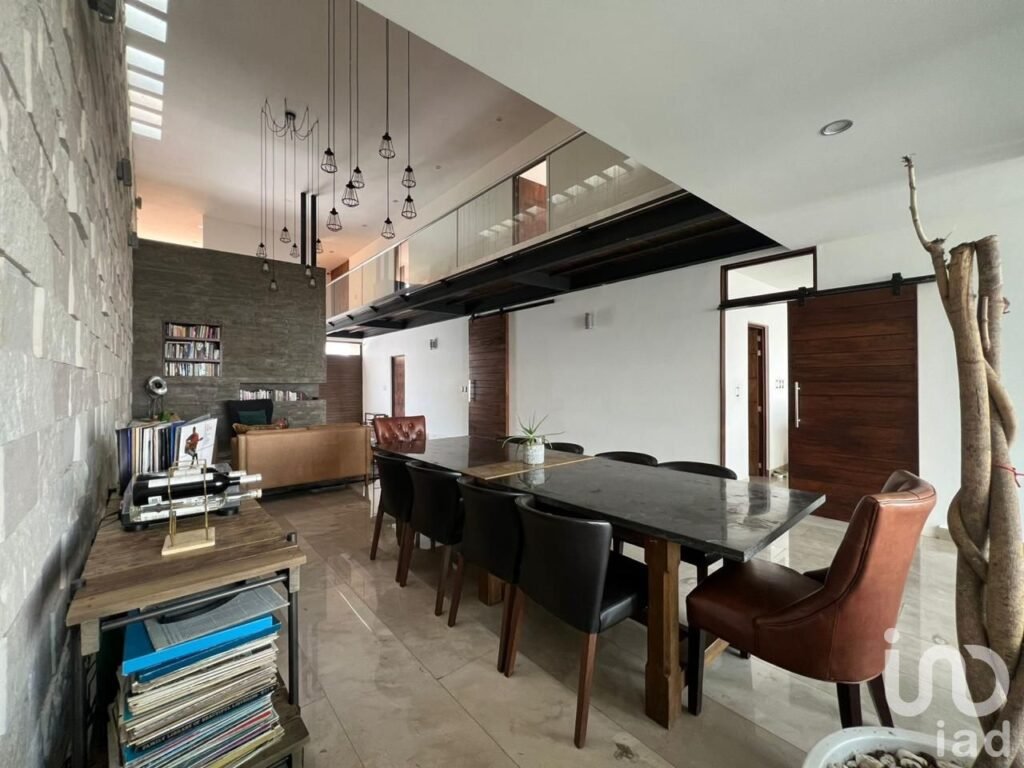 CASA EN VENTA CAÑADAS DEL LAGO CORREGIDORA