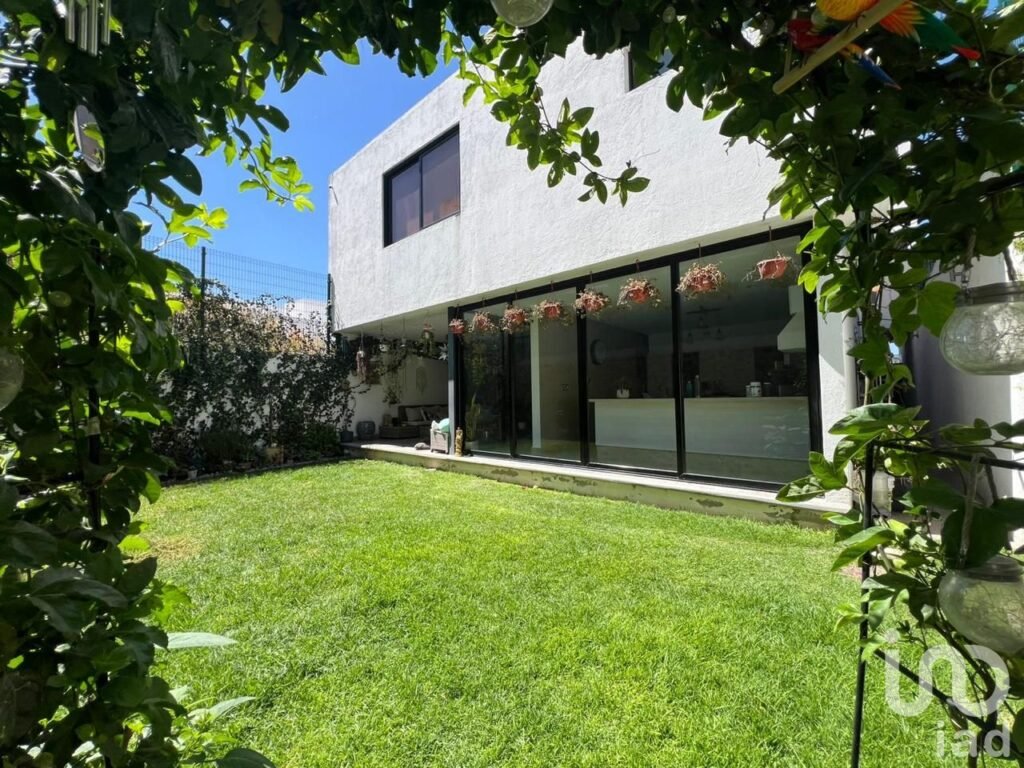 CASA EN VENTA CAÑADAS DEL LAGO CORREGIDORA