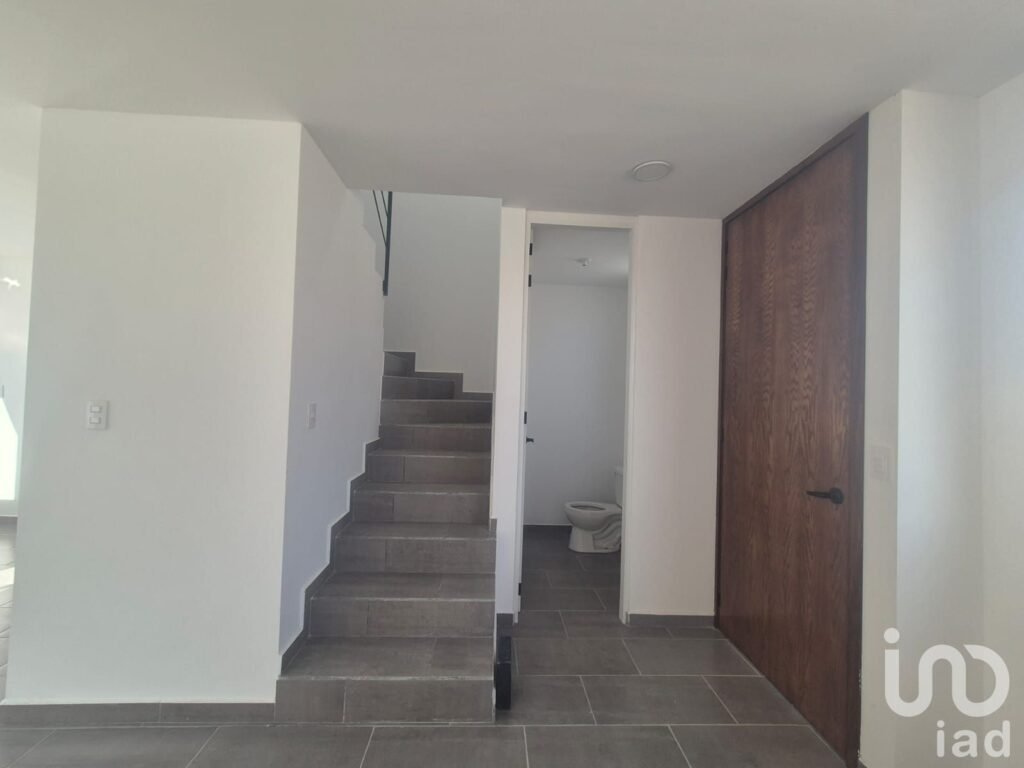 Renta de casa Condominio Centeno en Ciudad del Sol Querétaro