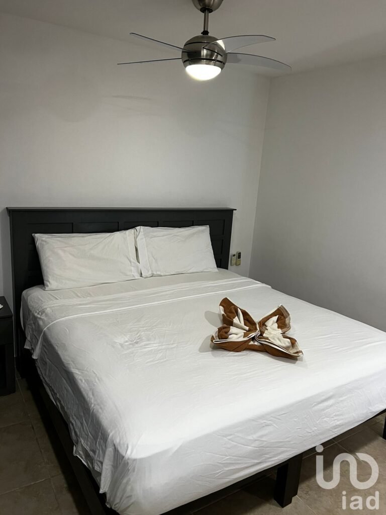 VENTA DE DEPARTAMENTO EN PISO ALTO, DREAM LAGOONS