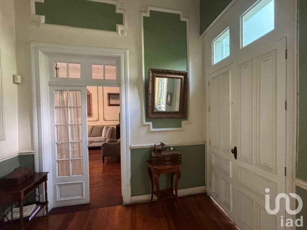 Se vende hermosa casa Porfiriana en la Roma con uso de suelo comercial