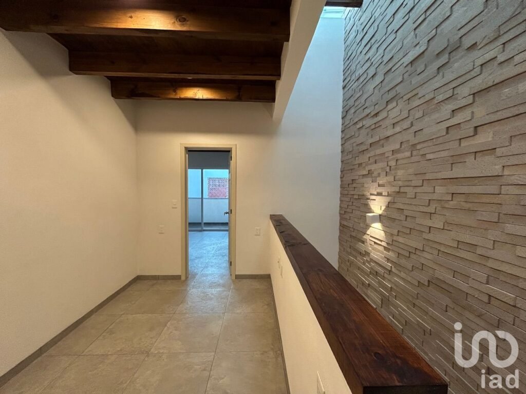 Casa nueva, moderna con fácil acceso a autopista en Cuernavaca