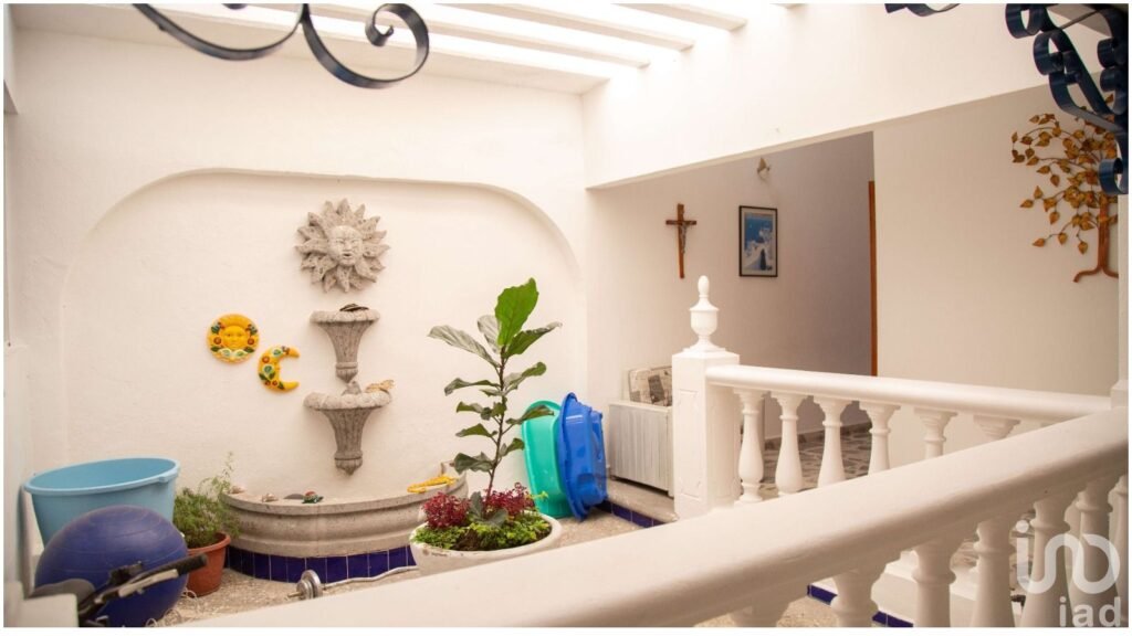 CASA EN RENTA EN LA PRADERA CUERNAVACA CON UN AMPLIO JARDÍN Y ALBERCA