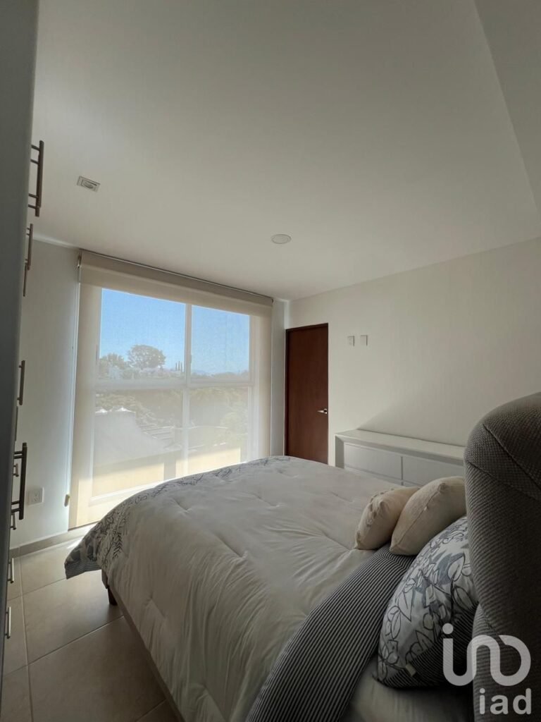 PENTHOUSE CON ROOF GARDEN EN RENTA EN BAJADA CHAPULTEPEC A UNOS PASOS DEL PARQUE CHAPULTEPEC