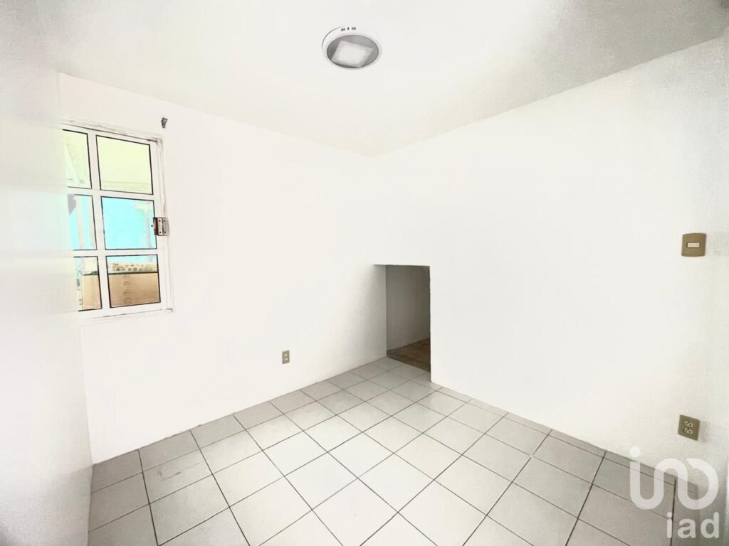 RENTA DE LOCAL PARA OFICINAS O CONSULTORIOS LOMAS ESTRELLA  1 SECCION IZTAPALAPA