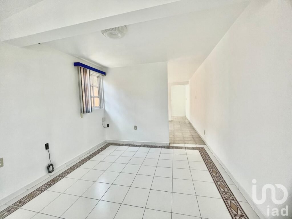 RENTA LOCAL CIRCUITO BAHAMAS COL. LOMAS ESTRELLA 1 SECCION