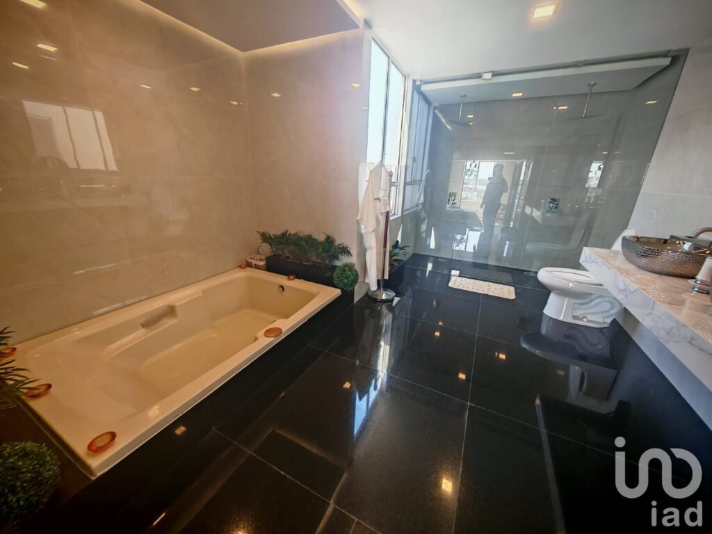 Casa nueva en fraccionamiento en Zumpango, Estado de Mexico, Mod. Roma Plus 104m2