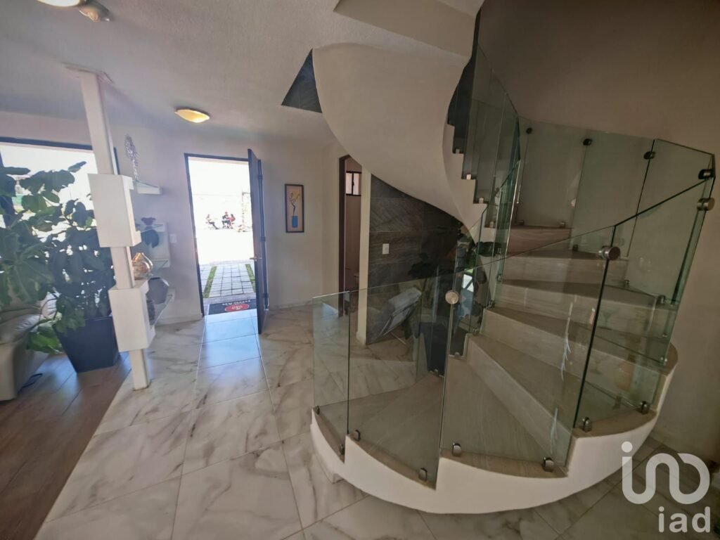 Casa nueva en fraccionamiento en Zumpango, Estado de Mexico, Mod. Portofino Plus 235m2