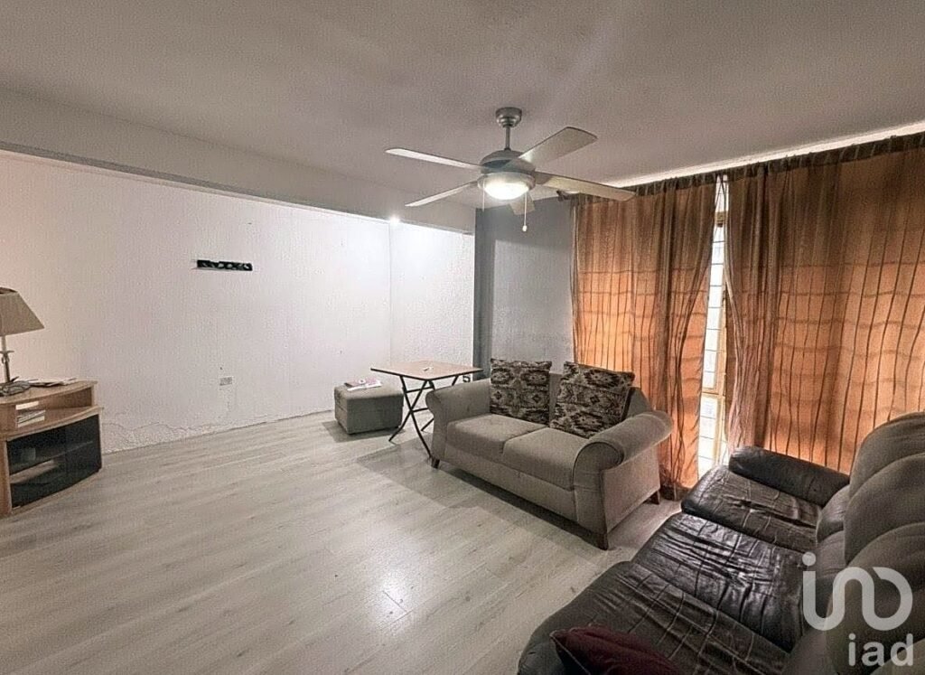 Casa  en Venta Col. Cedros, Monterrey