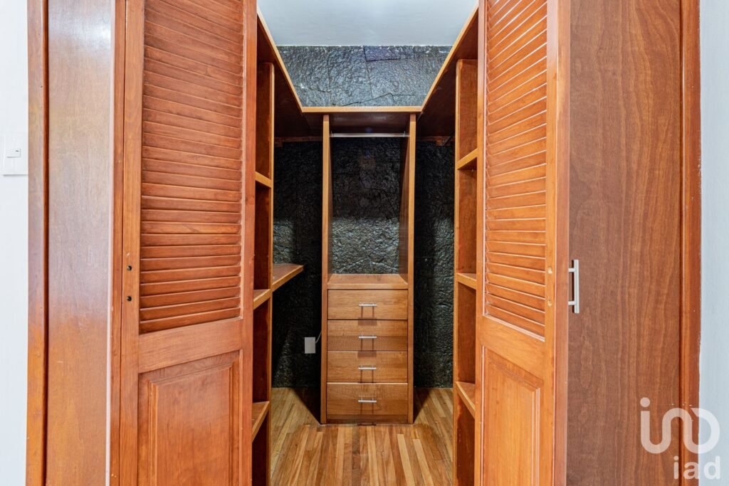 Depto en Renta, Col. Irrigación, Embajada EEUU