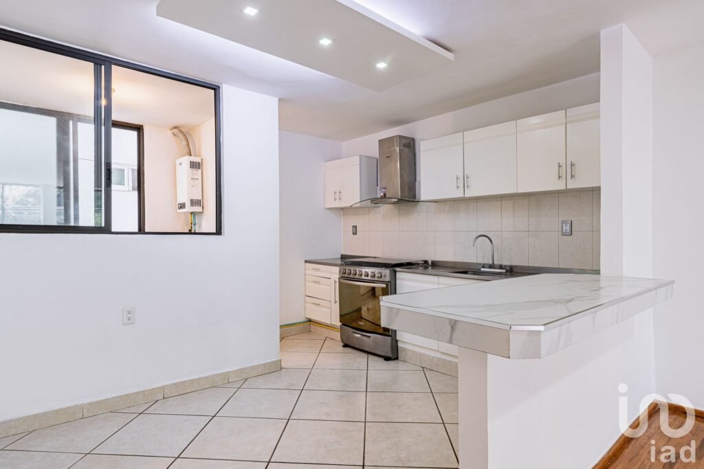 Depto en Renta, Col. Irrigación, Embajada EEUU