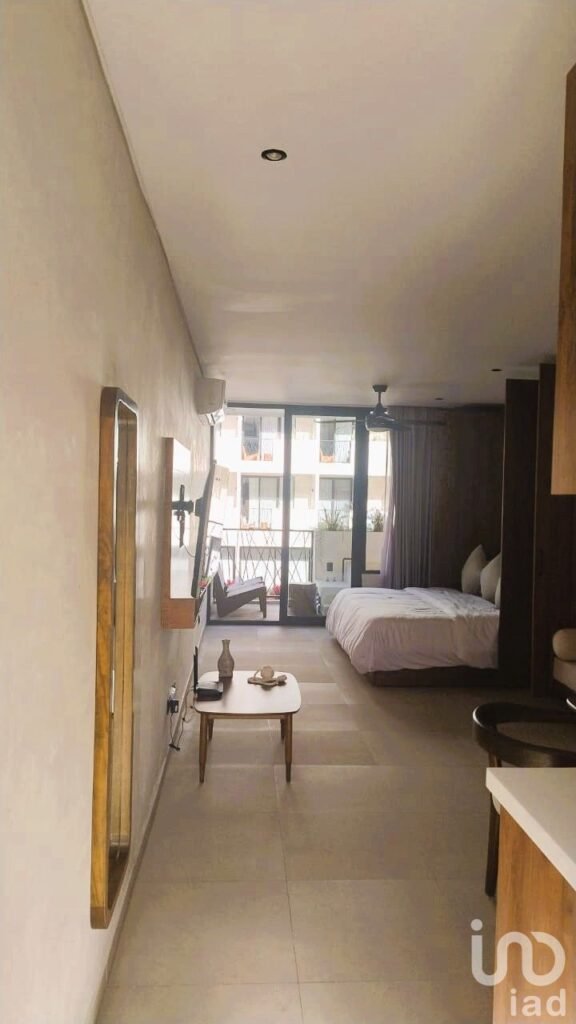 Estudio amueblado en venta con plunge in en Tulum