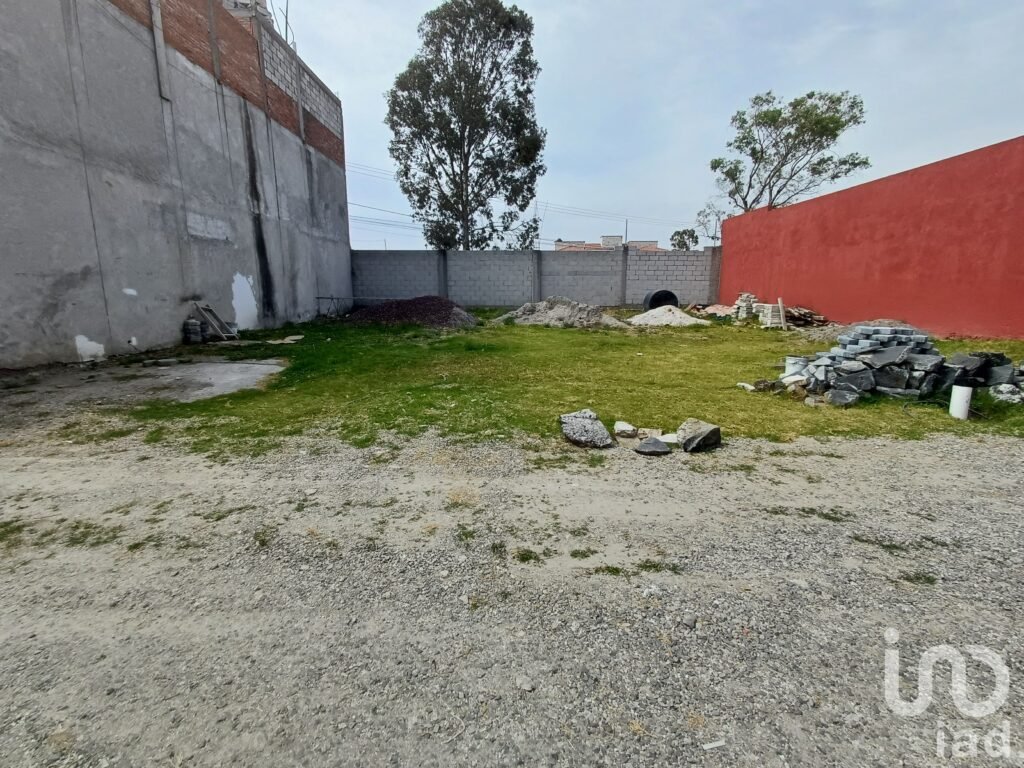 Terreno en Venta en Cacalotepec Av. 24 de Febrero, San Andres Cholula, Puebla